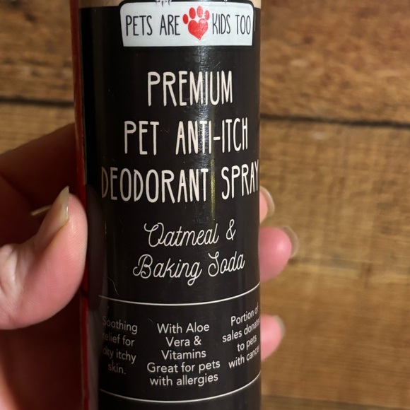 Pets Are Kids Too Premium Pet Anti-Itch Deodorant Spray - Picture 2 of 3